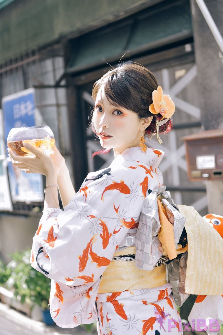 Coser Ely eee ElyEE Goldfish Stroll PixiBB.COM 002