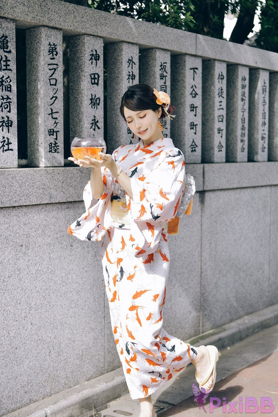 Coser Ely eee ElyEE Goldfish Stroll PixiBB.COM 005