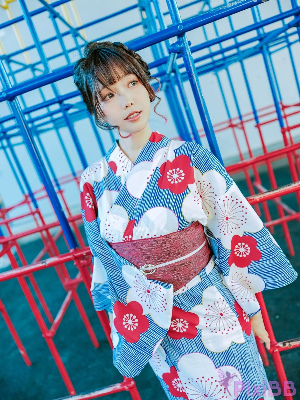 Coser Ely eee ElyEE PixiBB.COM 013
