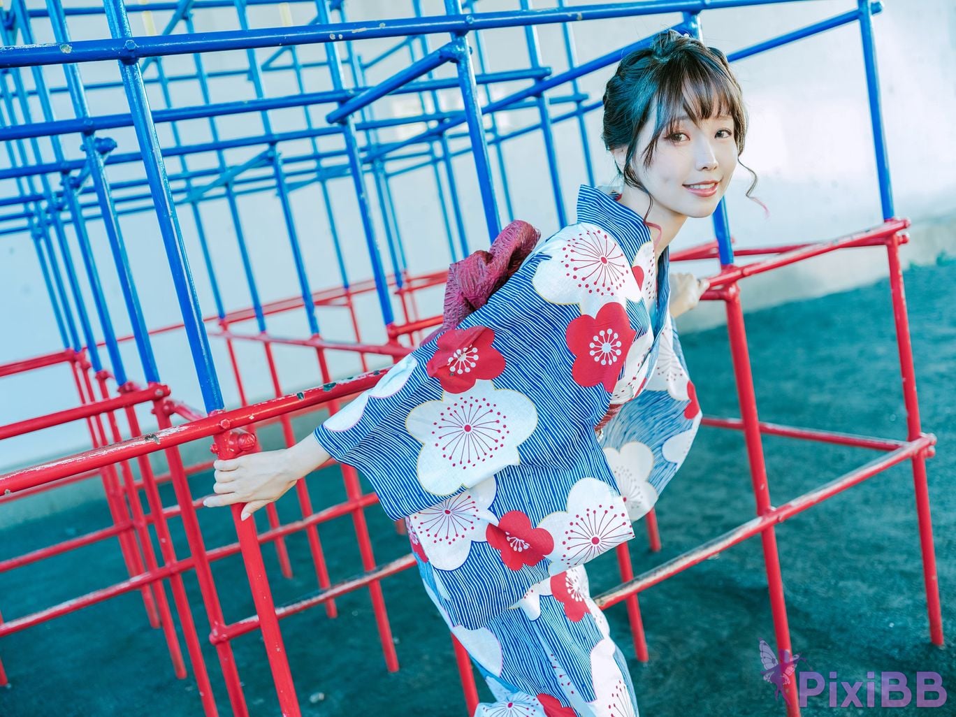 Coser Ely eee ElyEE PixiBB.COM 024
