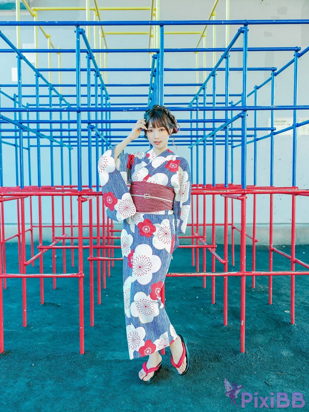 Coser Ely eee ElyEE PixiBB.COM 035