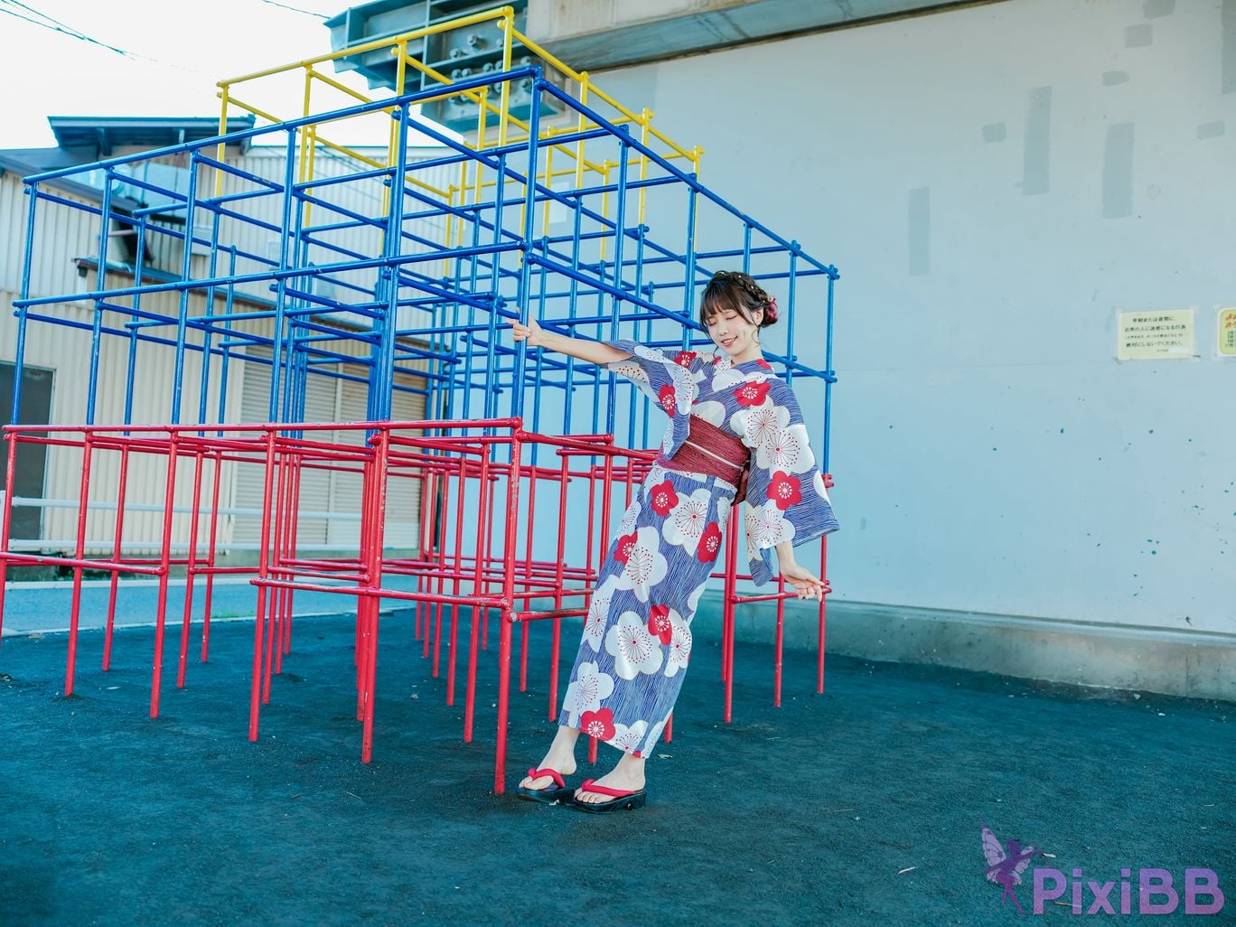 Coser Ely eee ElyEE PixiBB.COM 039