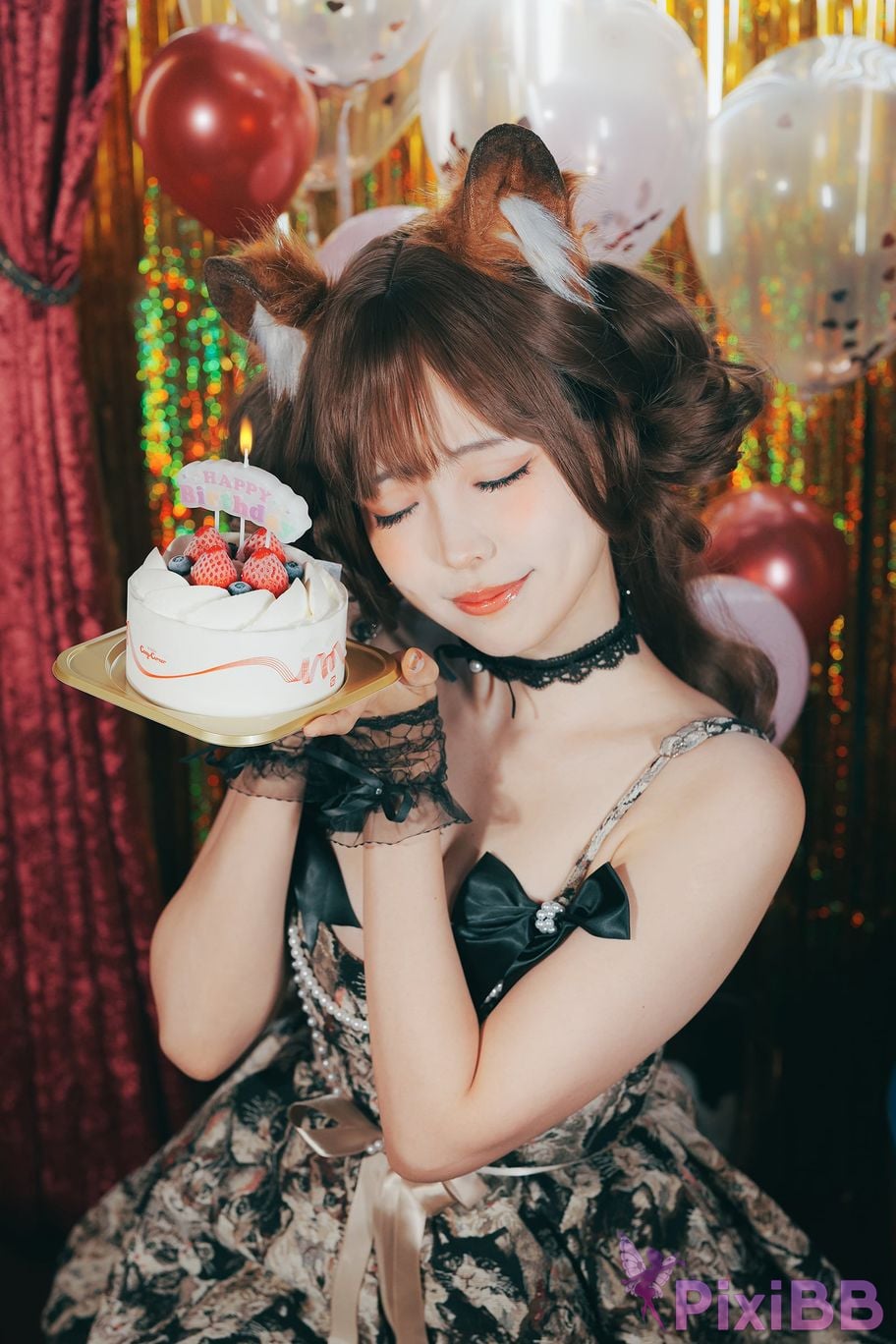 Coser Ely eee ElyEE 2024 August C Birthday Lion E E PixiBB.COM 024