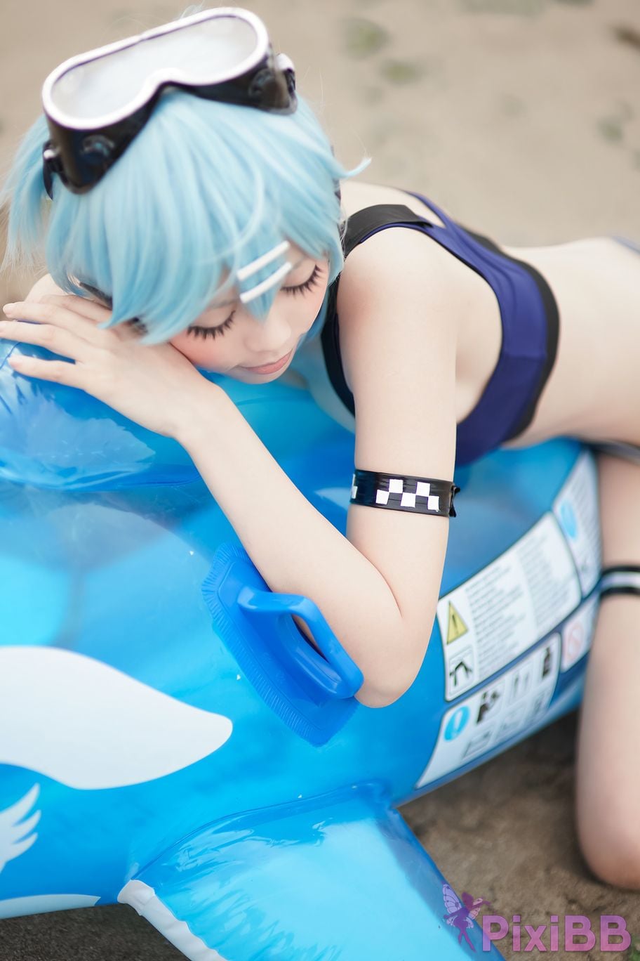 Coser Ely eee ElyEE PixiBB.COM 002