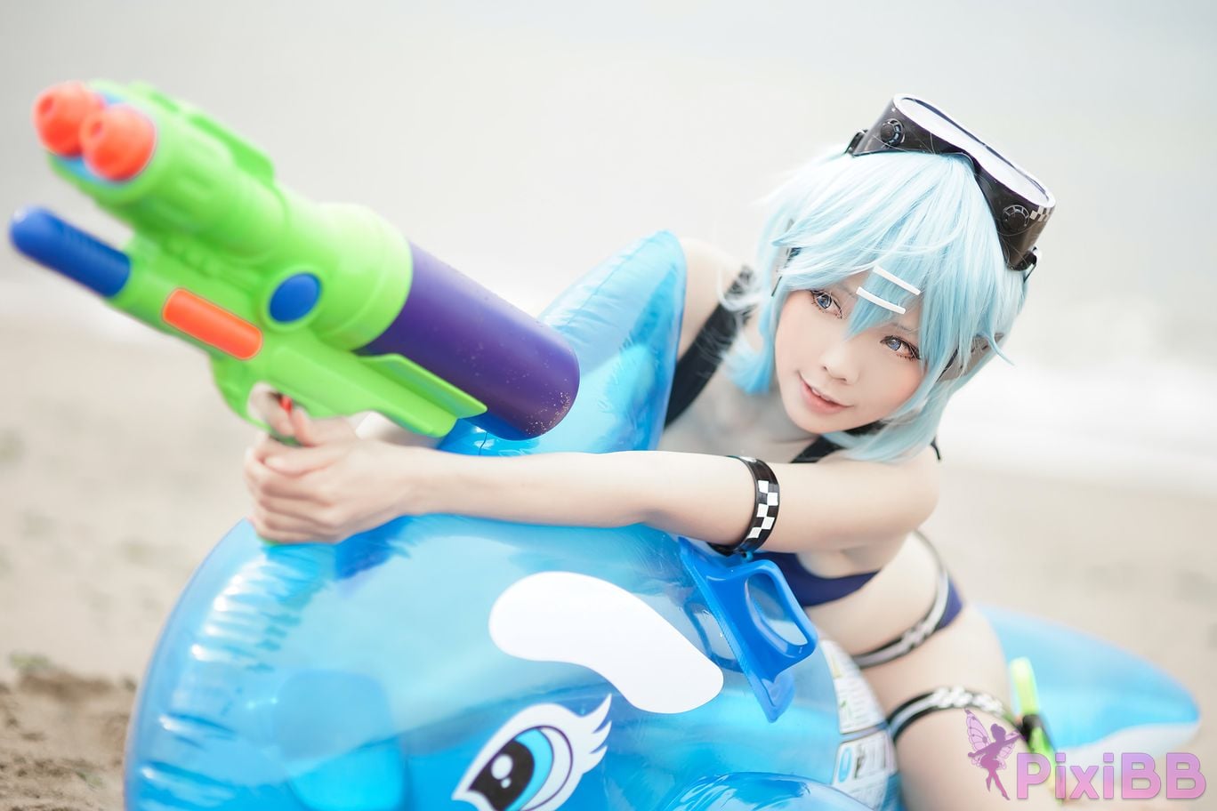 Coser Ely eee ElyEE PixiBB.COM 007
