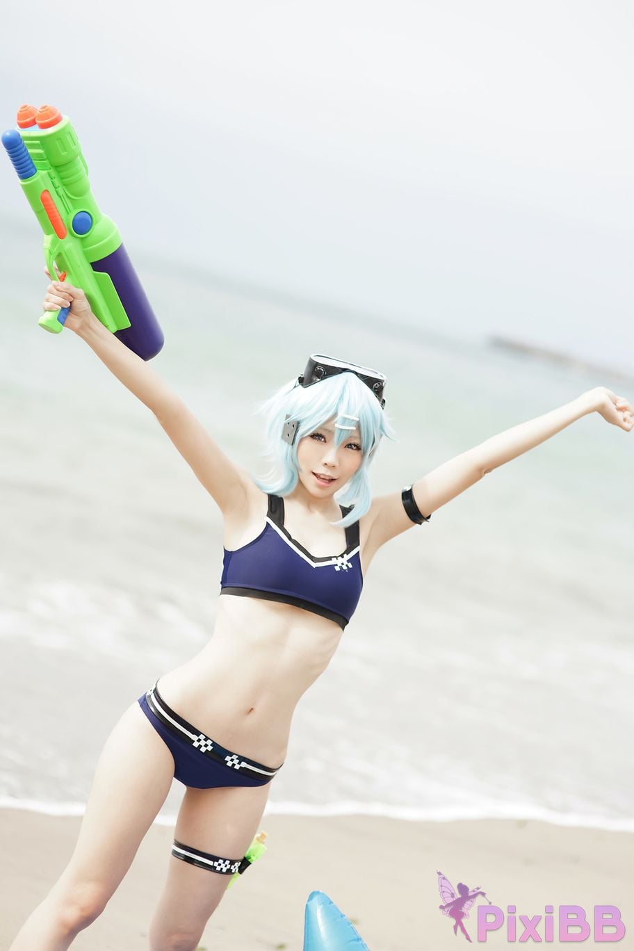 Coser Ely eee ElyEE PixiBB.COM 026