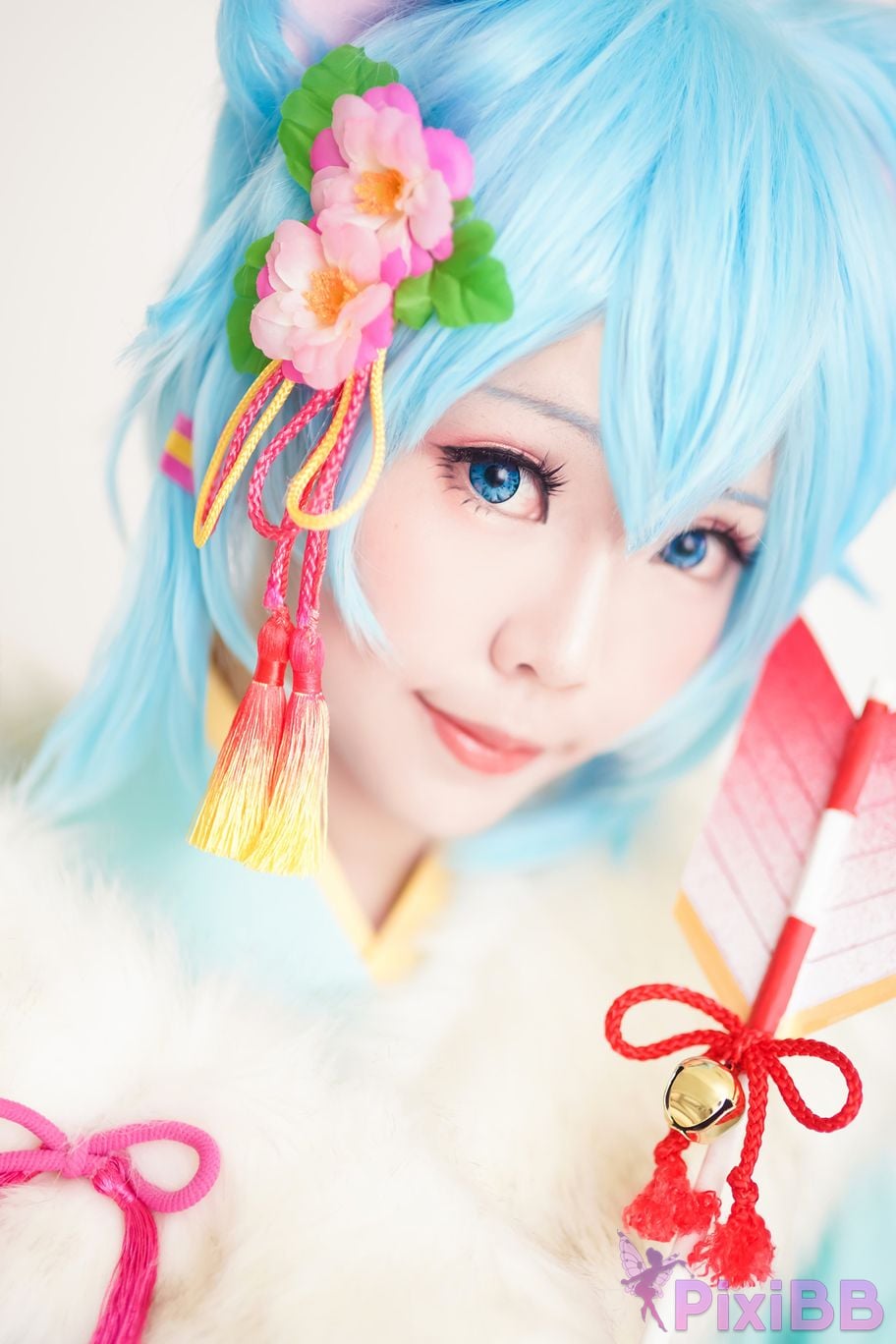 Coser Ely eee ElyEE PixiBB.COM 001
