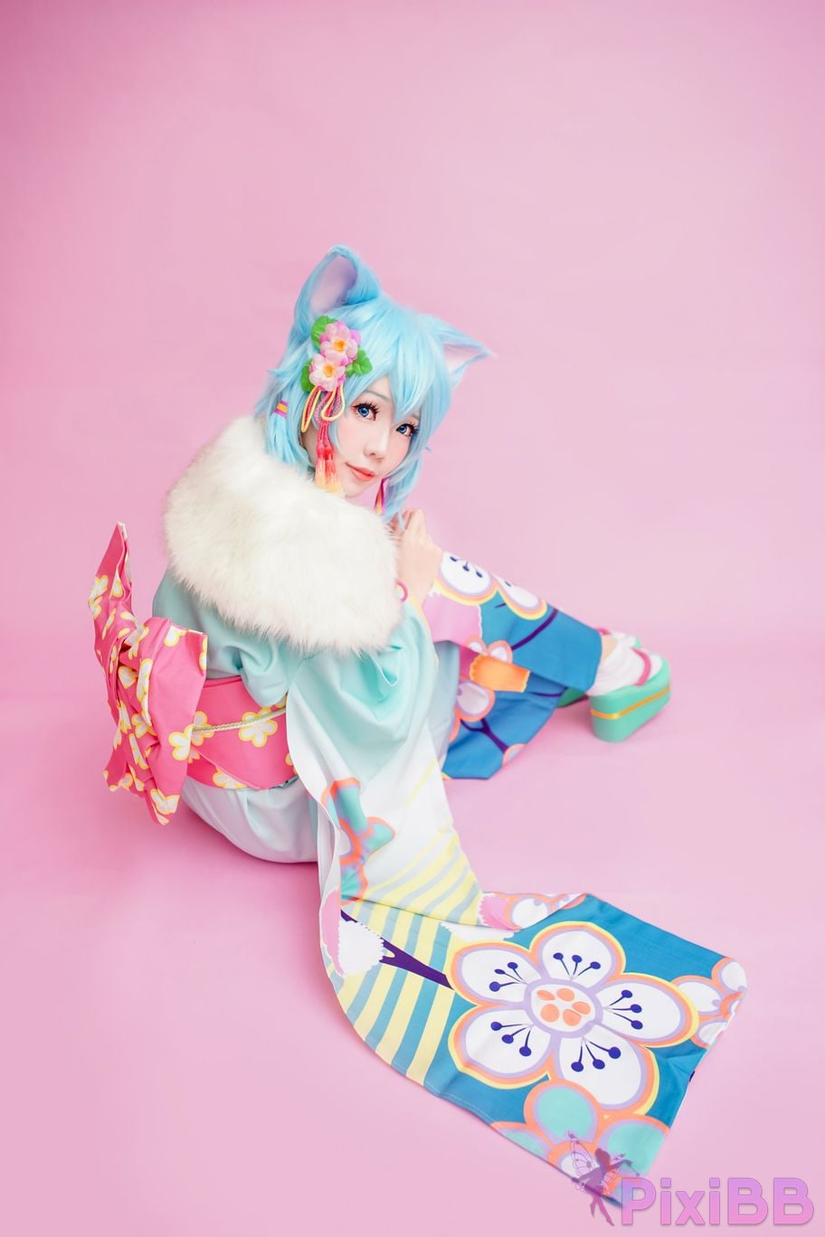 Coser Ely eee ElyEE PixiBB.COM 015