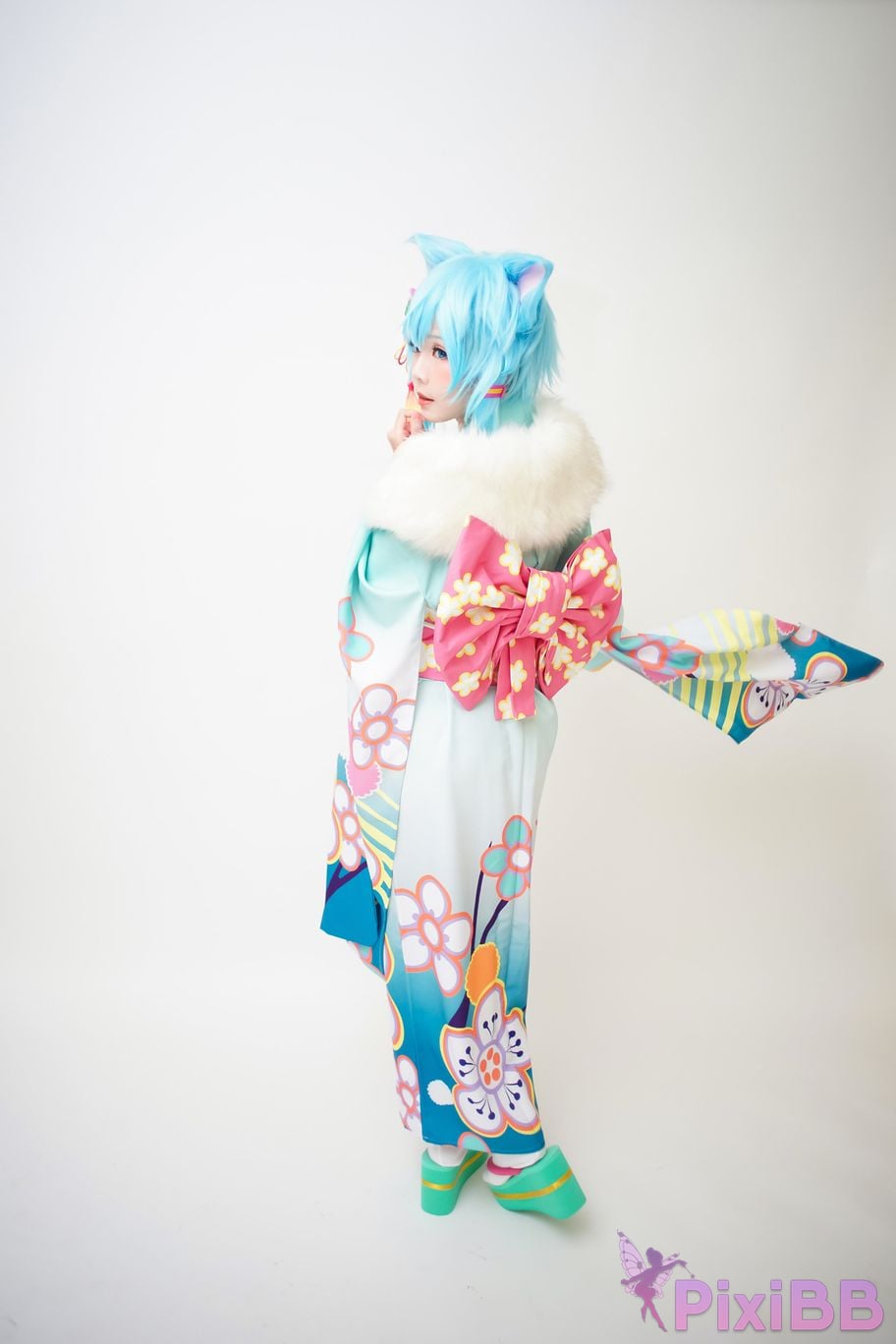 Coser Ely eee ElyEE PixiBB.COM 026