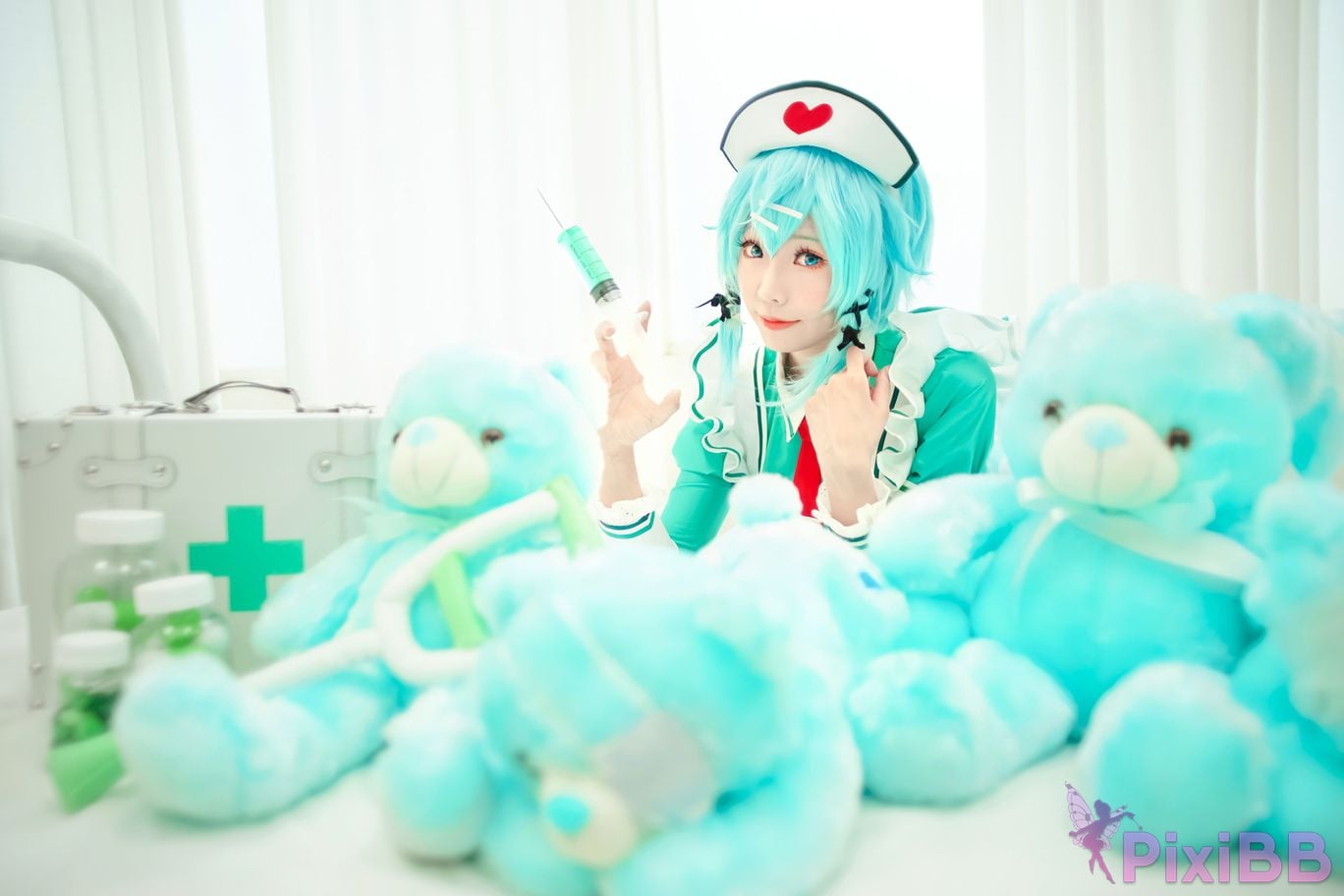 Coser Ely eee ElyEE PixiBB.COM 013