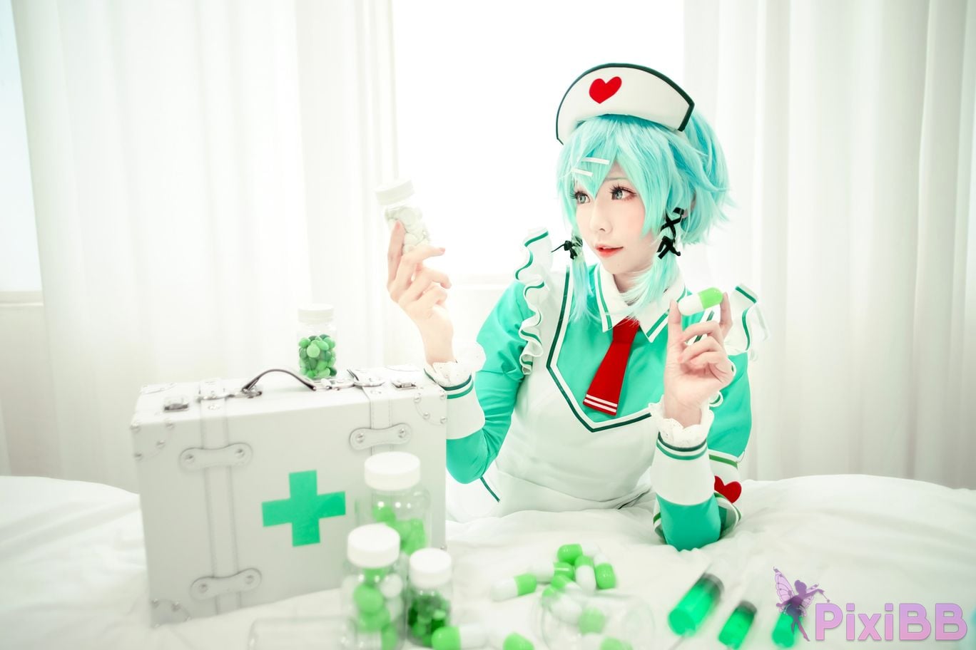 Coser Ely eee ElyEE PixiBB.COM 015