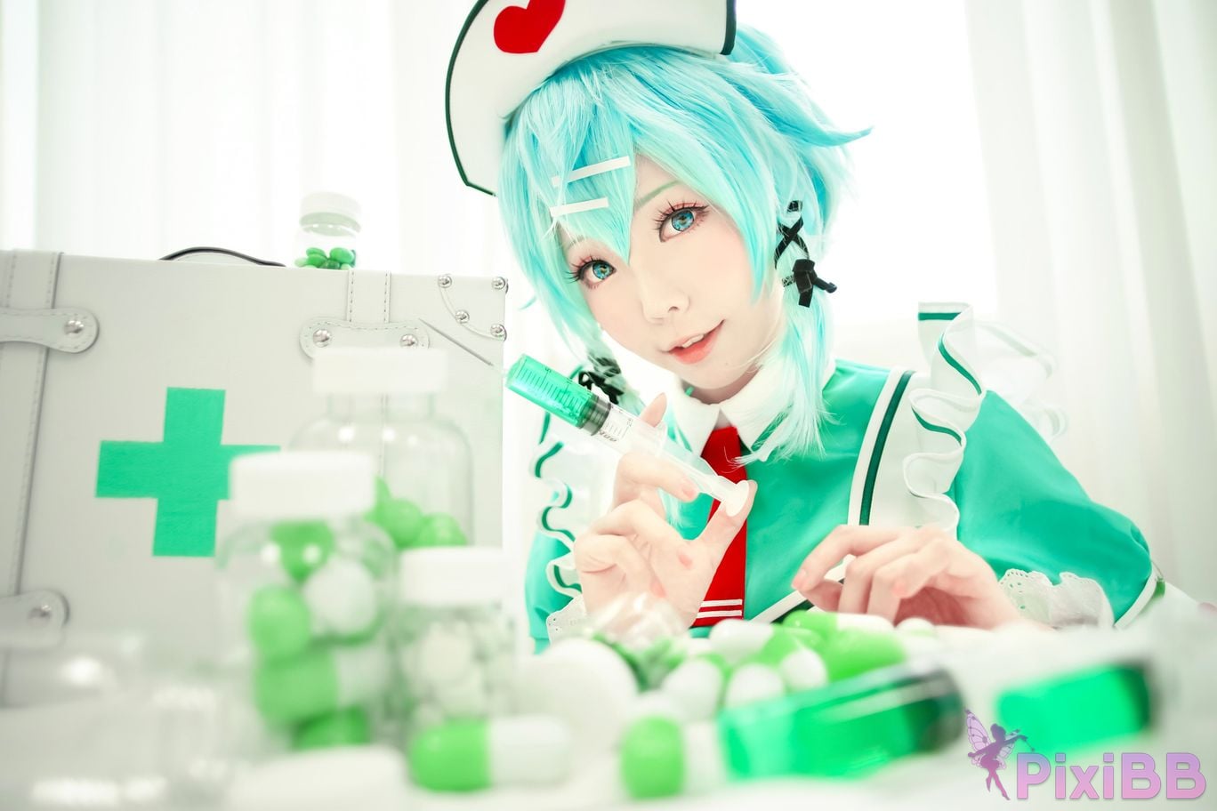 Coser Ely eee ElyEE PixiBB.COM 017