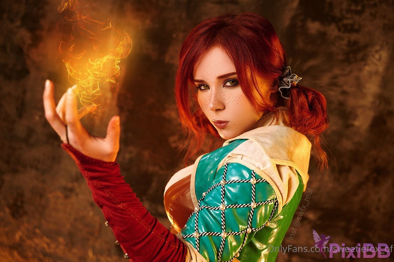Sweetie Fox Triss Merigold PixiBB.COM 29