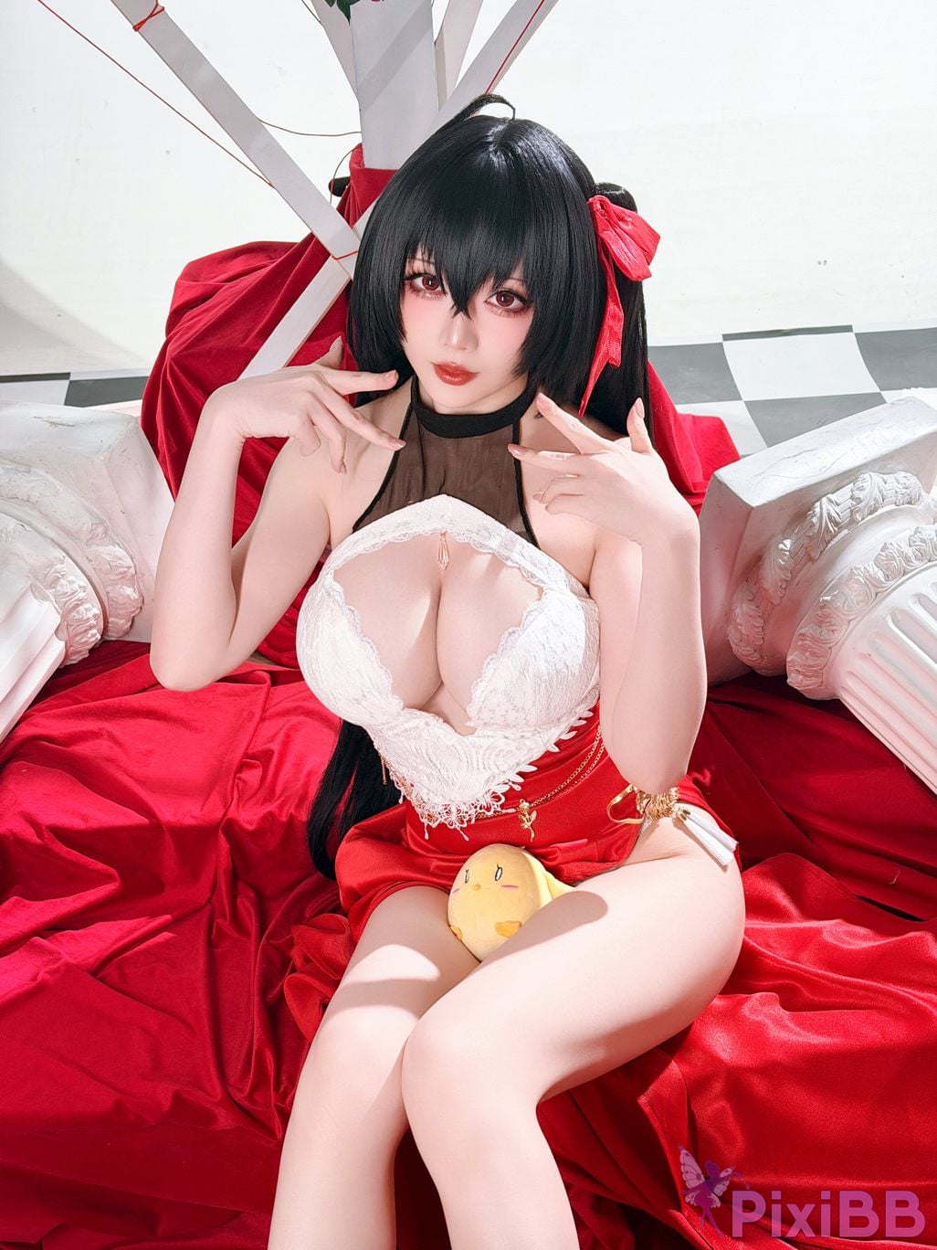Cosplayer The Slowly Moving Star Hoshilily Azur Lane Dawn Pearl Shinano Mainz Great Phoenix PixiBB.COM 045