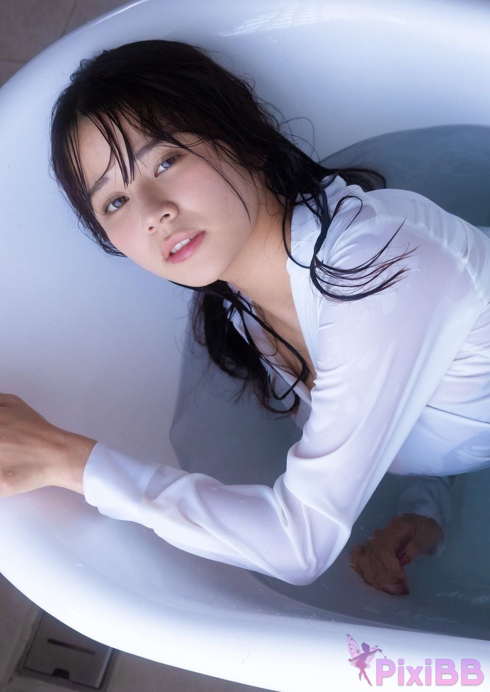 Japanese Idol Tano Yu Field of Sorrow digital photo book Killertune PixiBB.COM 105