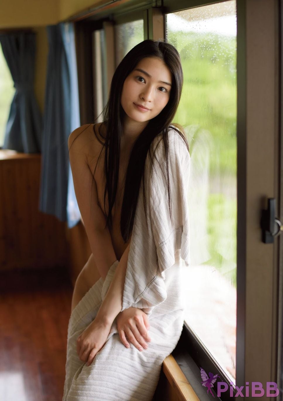 Japanese Idol Suzu Honjo Rin Photo book REFRESH PixiBB.COM 055