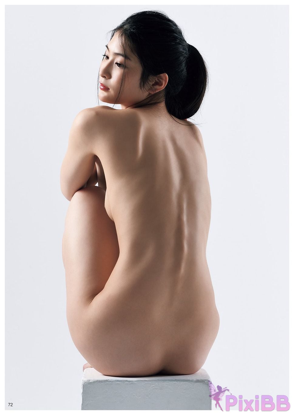Japanese Idol Suzu Honjo Rin Visual nude Pose BOOK Act PixiBB.COM 124