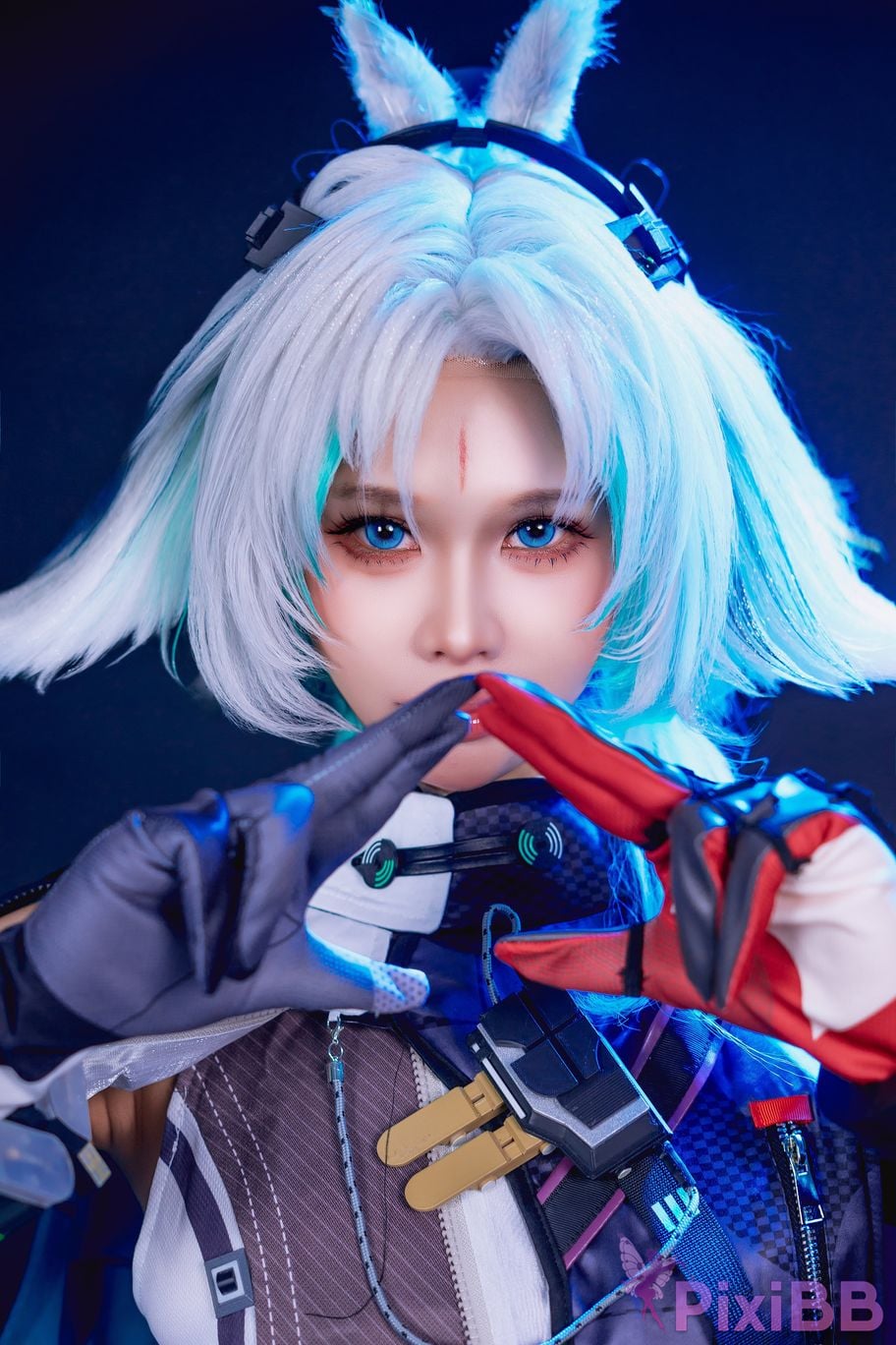 Cosplayer Pyon Arcane Arknights Endfield PixiBB.COM 007
