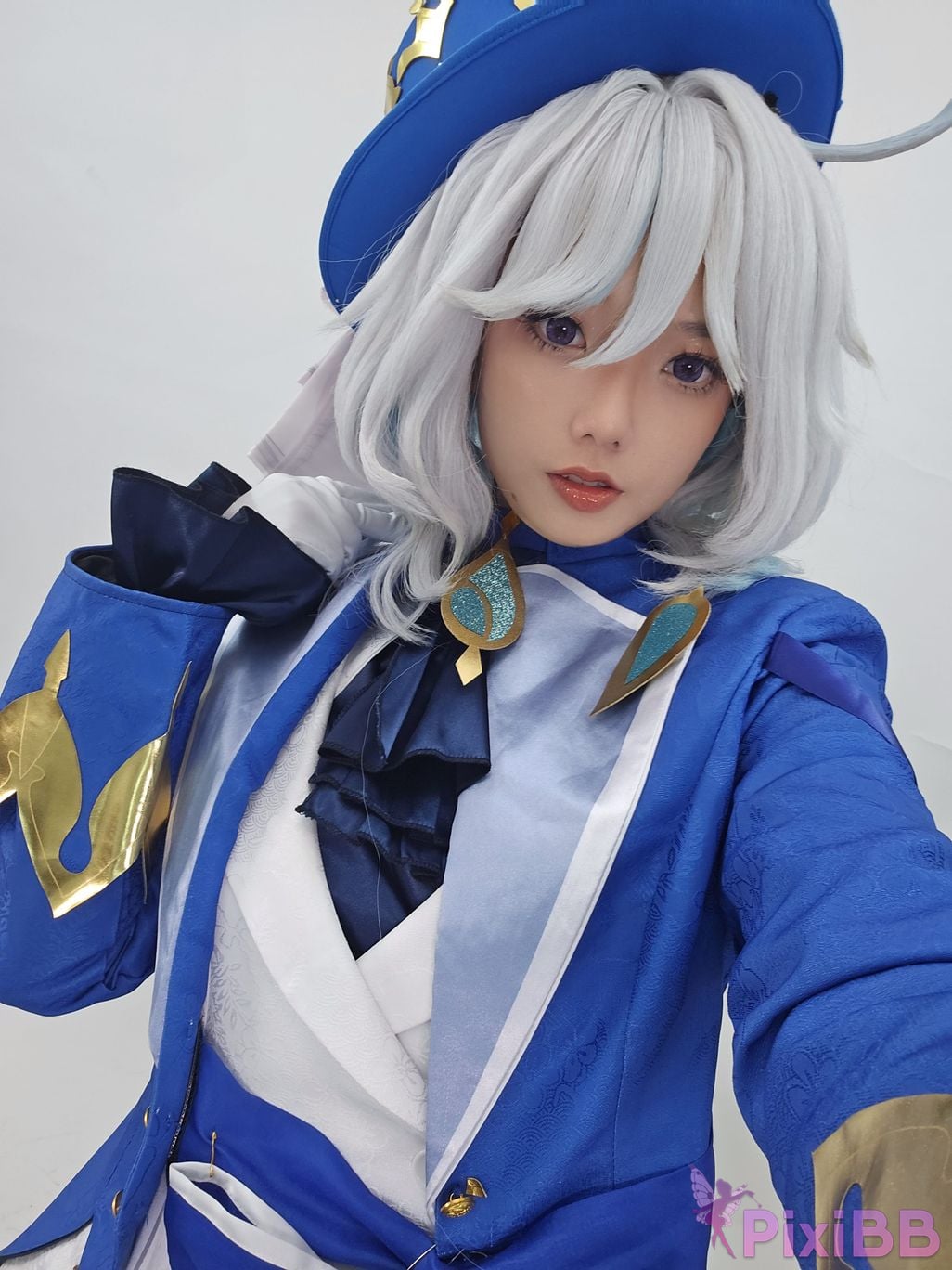 Cosplayer Messie Huang Furina PixiBB.COM 041