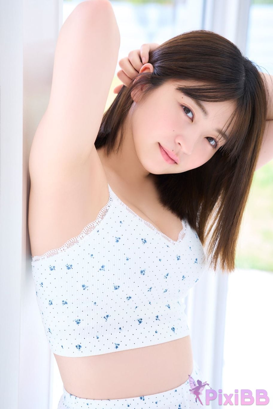 Japanese Idol Honoka Sasaki FRIDAY digital photo book The Heartbeat of Twenty vol. 1 PixiBB.COM 002