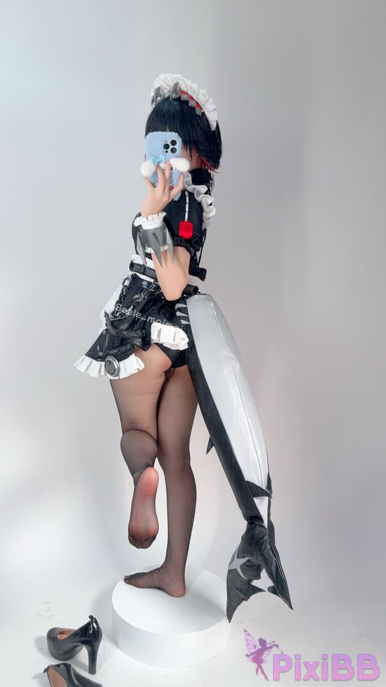 Cosplayer Seele Mai Shark Girl PixiBB.COM 003