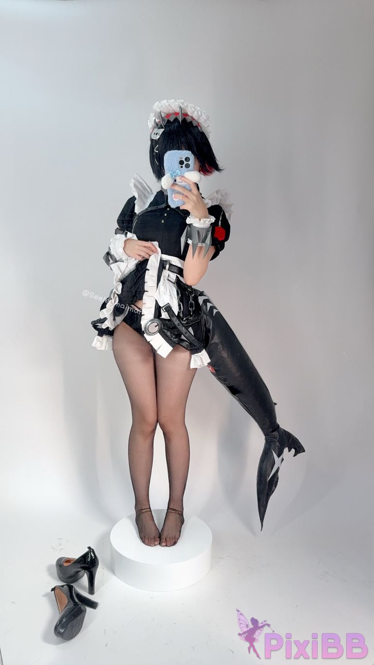 Cosplayer Seele Mai Shark Girl PixiBB.COM 004
