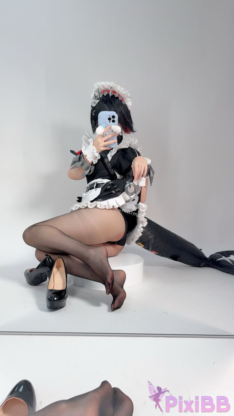Cosplayer Seele Mai Shark Girl PixiBB.COM 007