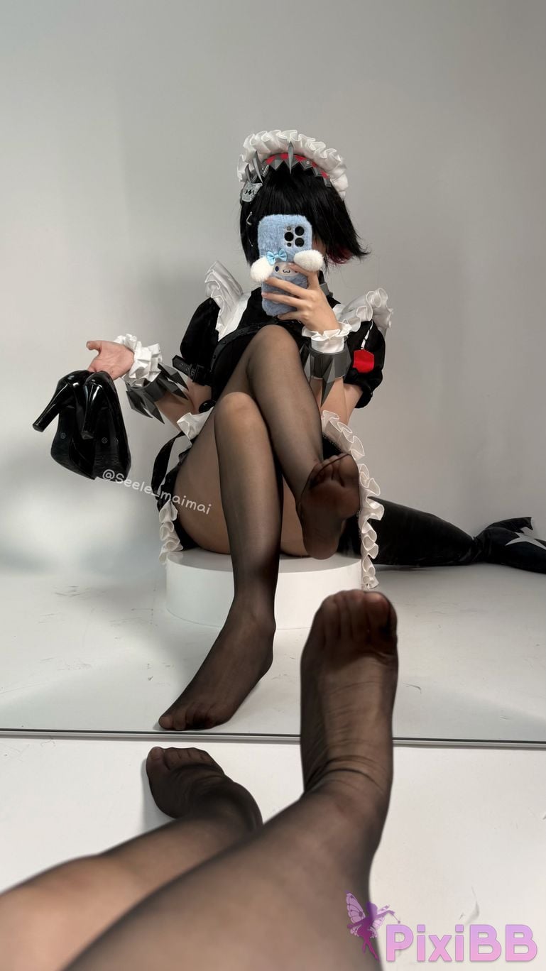Cosplayer Seele Mai Shark Girl PixiBB.COM 019