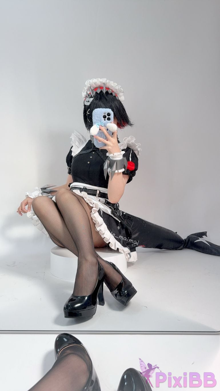 Cosplayer Seele Mai Shark Girl PixiBB.COM 031