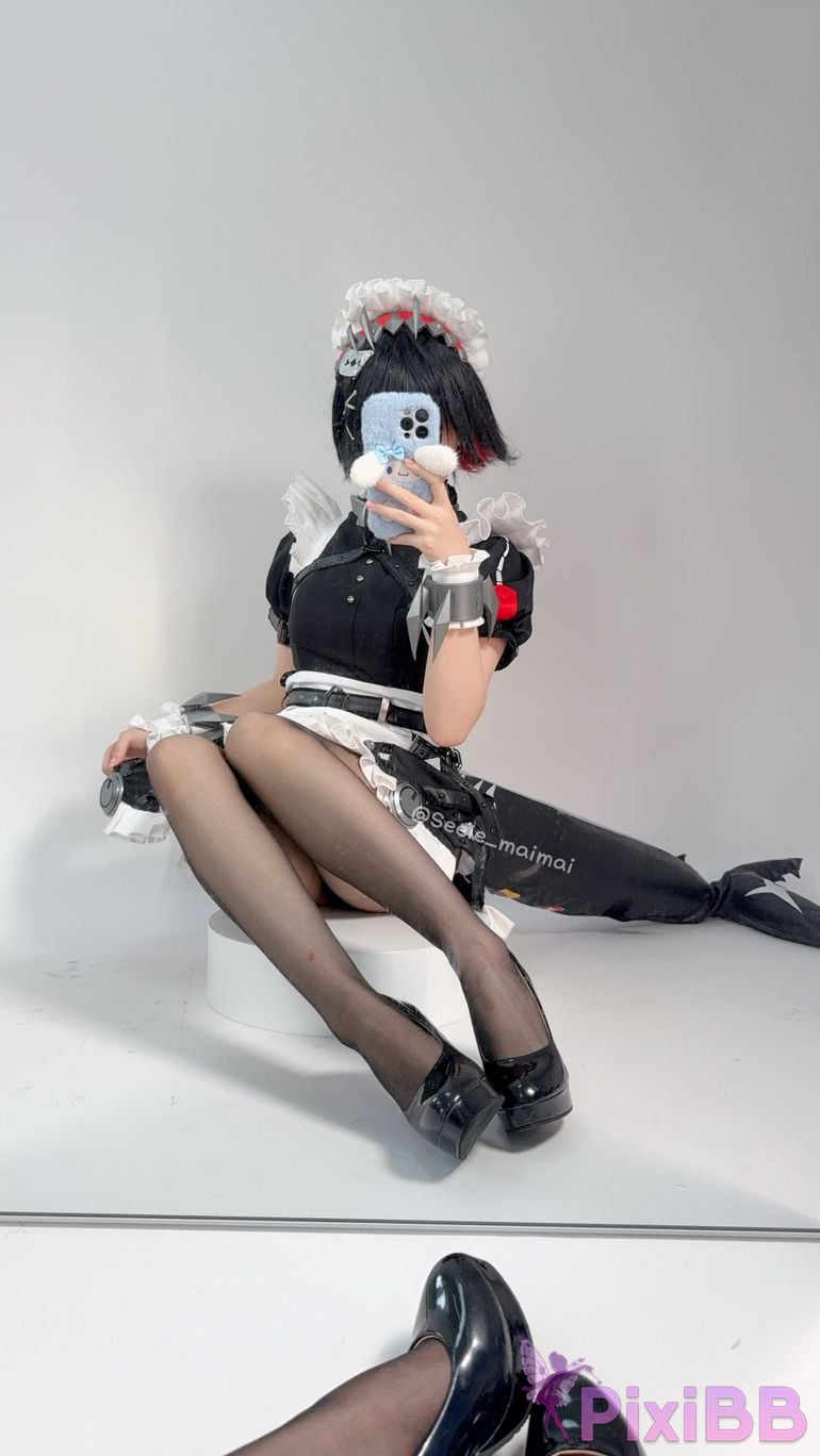 Cosplayer Seele Mai Shark Girl PixiBB.COM 032