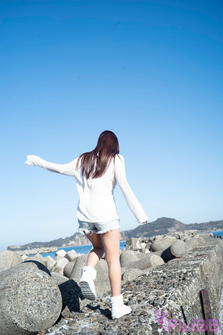 Japanese Idol Miyuka Minami FRIDAY digital photo book Overflowing feelings Full version with large volume PixiBB.COM 007.JPG