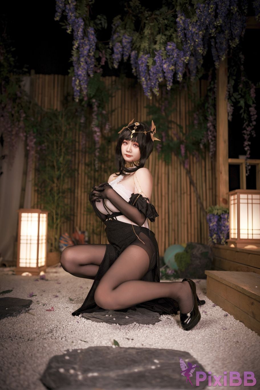 Cosplayer A Xuexue Zhenhai ceremonial dress PixiBB.COM 001