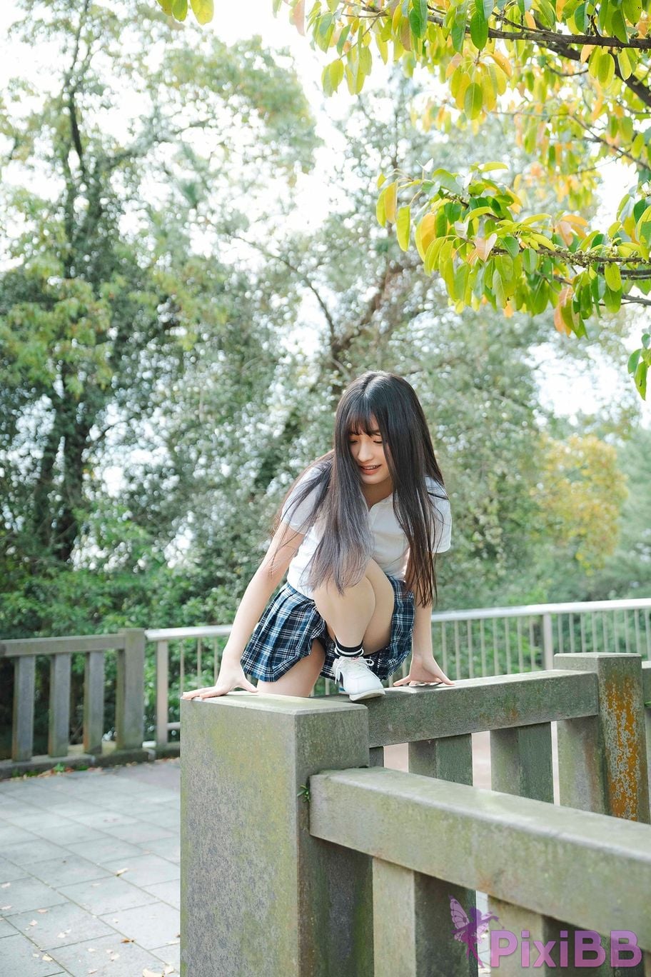 Japanese Idol Airi Hiruta 1st Photo book Love ALTER PixiBB.COM 004