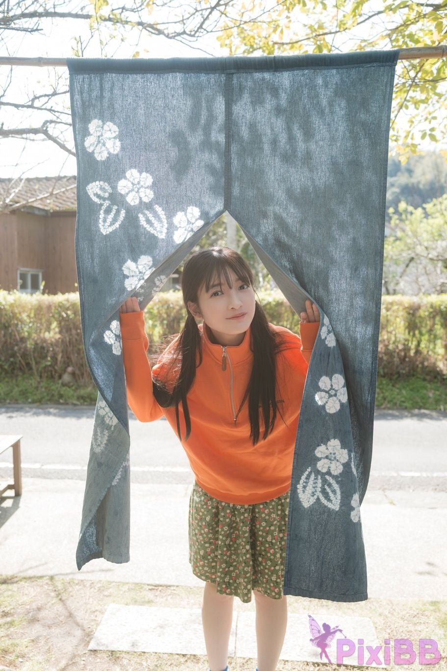 Japanese Idol Airi Hiruta 1st Photo book Love ALTER PixiBB.COM 060