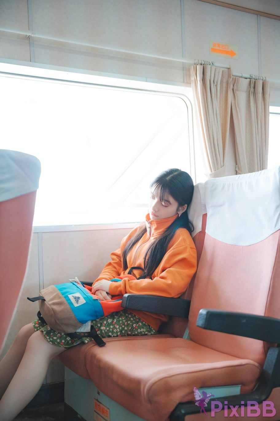 Japanese Idol Airi Hiruta 1st Photo book Love ALTER PixiBB.COM 076