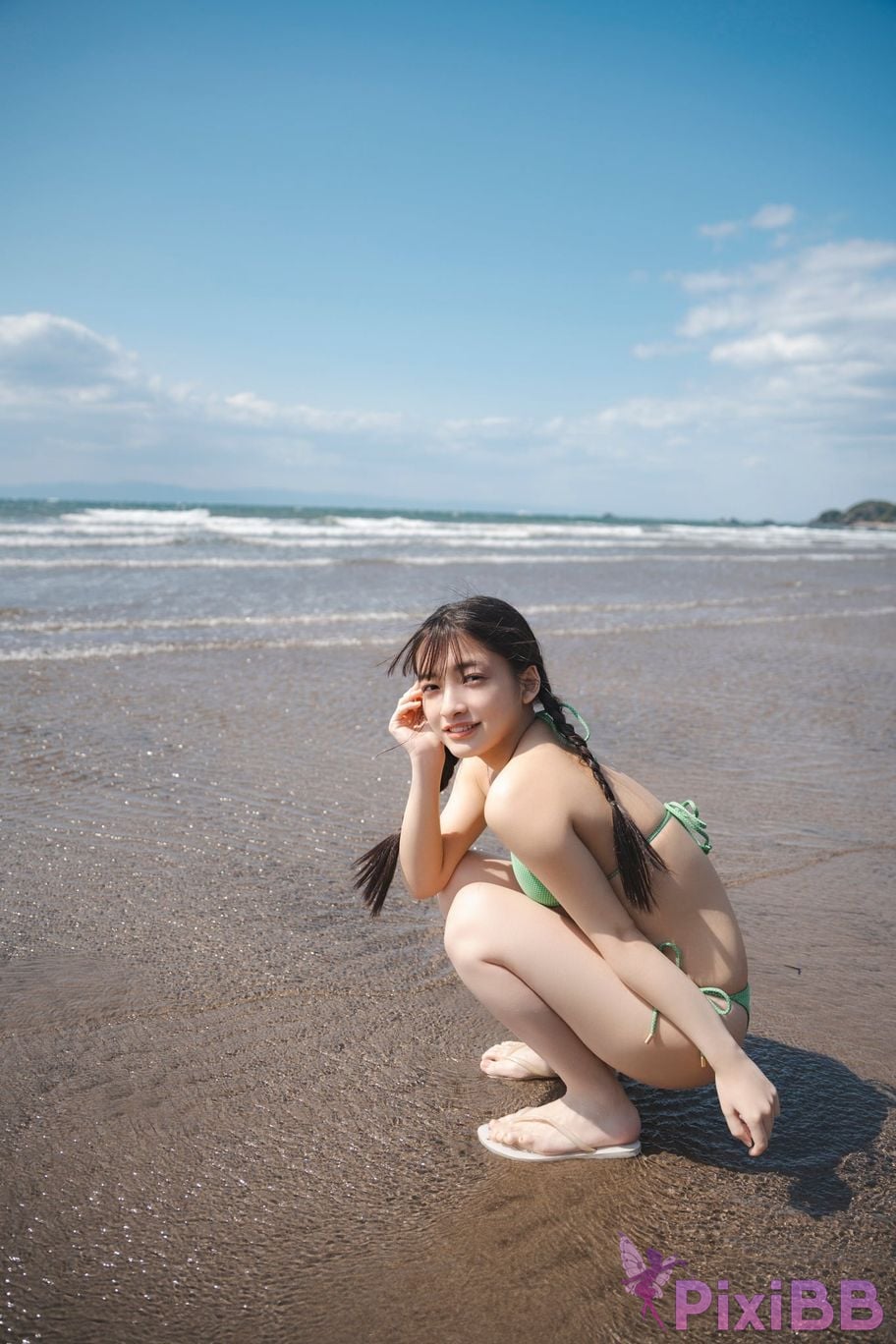 Japanese Idol Airi Hiruta 1st Photo book Love ALTER PixiBB.COM 080