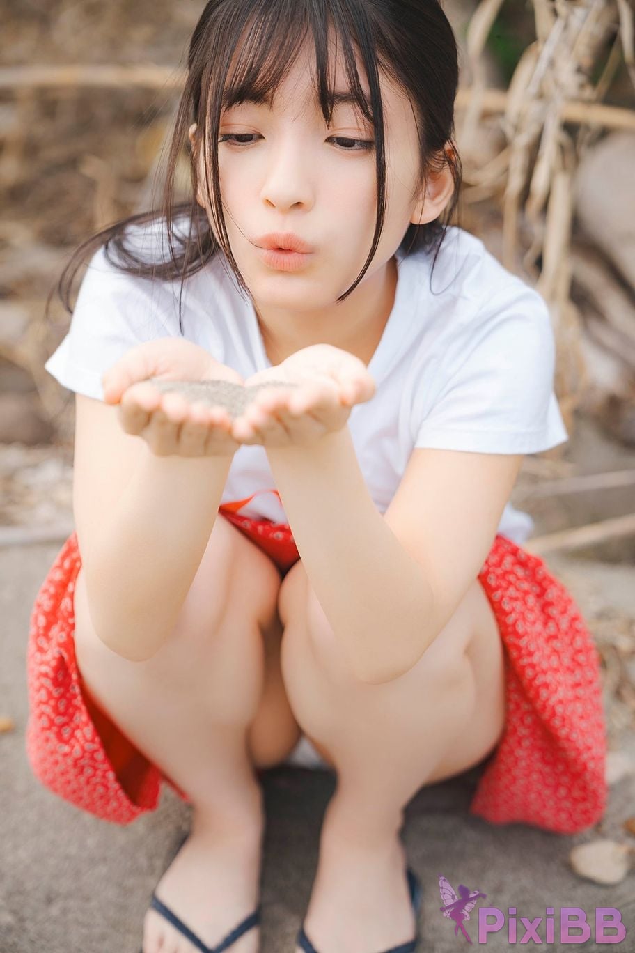 Japanese Idol Airi Hiruta 1st Photo book Love ALTER PixiBB.COM 175