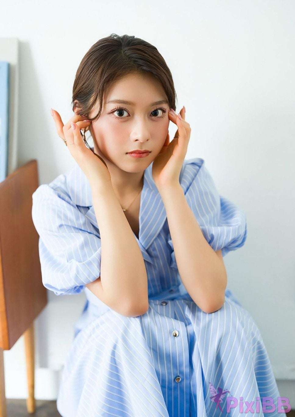 Japanese Idol Marupi On Off AiconiQ Digital Photo book PixiBB.COM 028