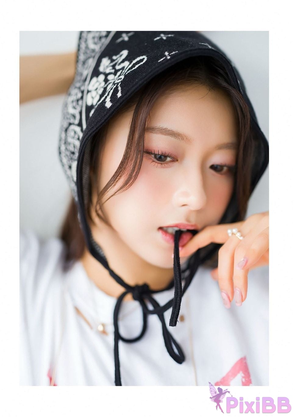 Japanese Idol Marupi On Off AiconiQ Digital Photo book PixiBB.COM 035
