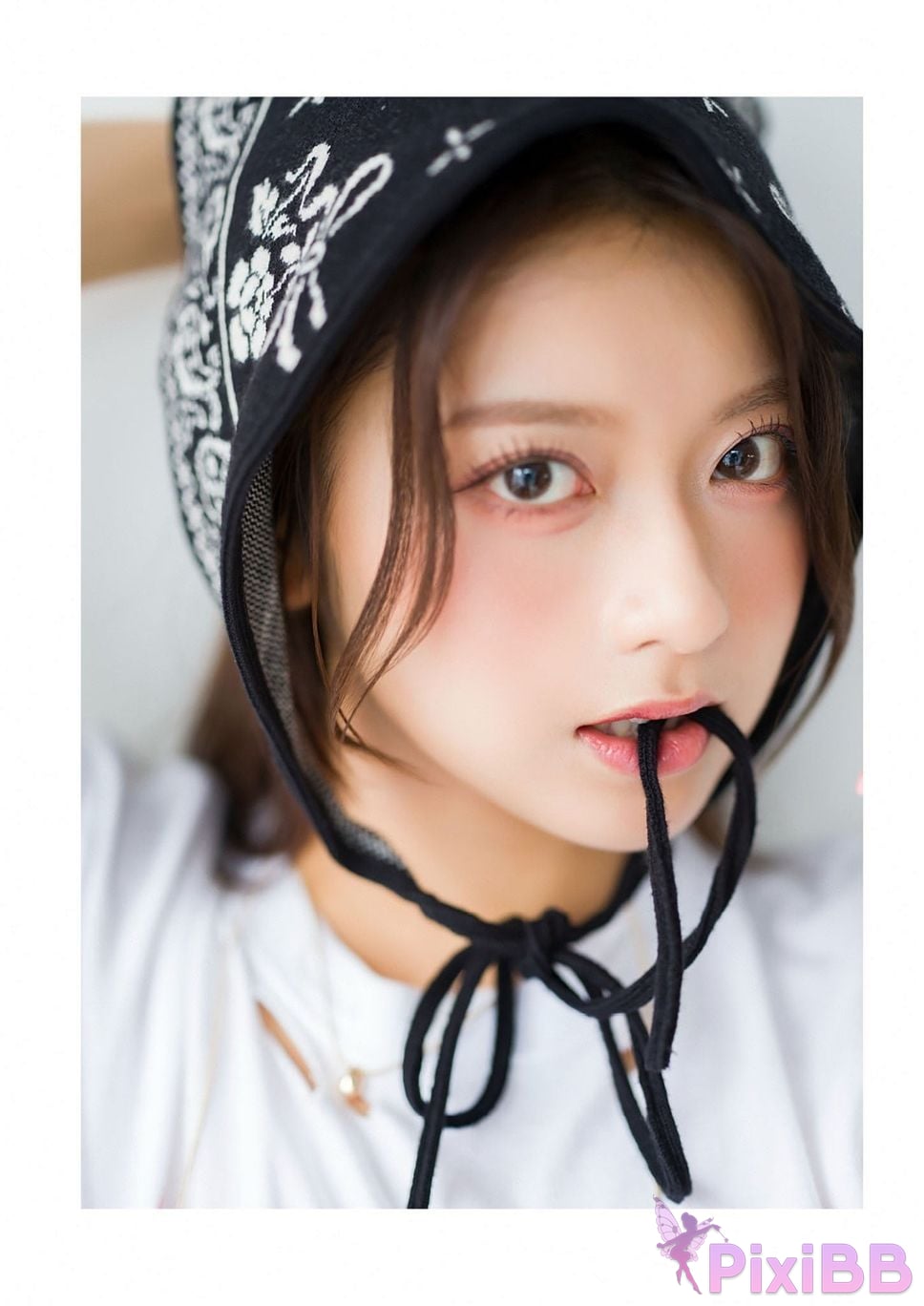 Japanese Idol Marupi On Off AiconiQ Digital Photo book PixiBB.COM 036