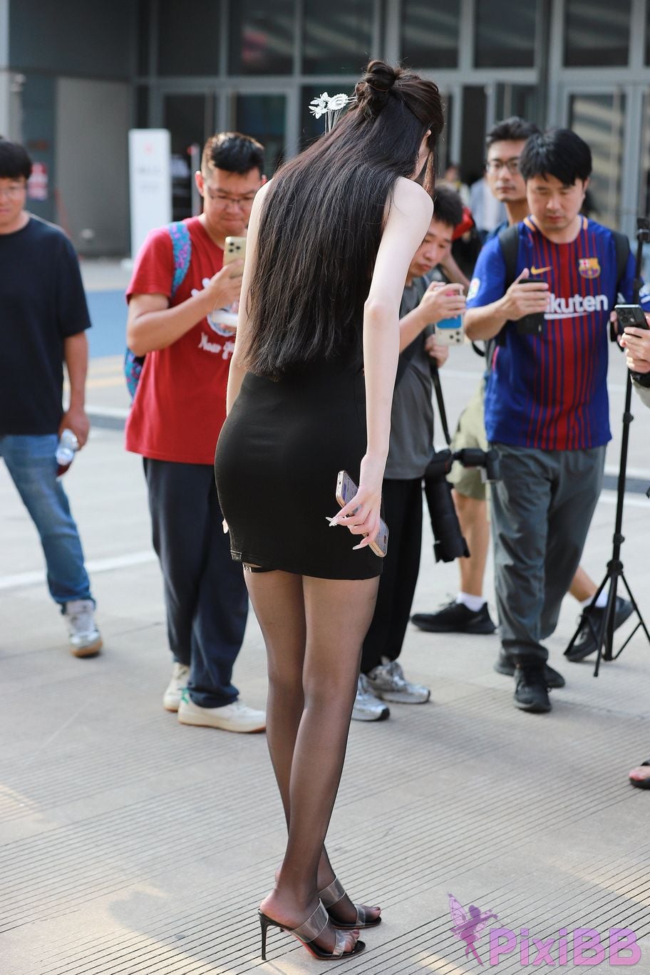 Featured Street Photography Works No.5941 Black silk curved and PixiBB.COM 004