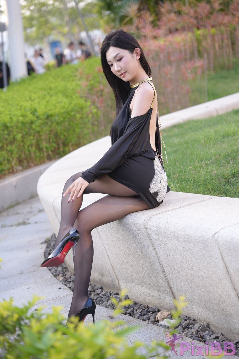 Featured Street Photography Works No.5943 The charming and captivating Little Tingting PixiBB.COM 039
