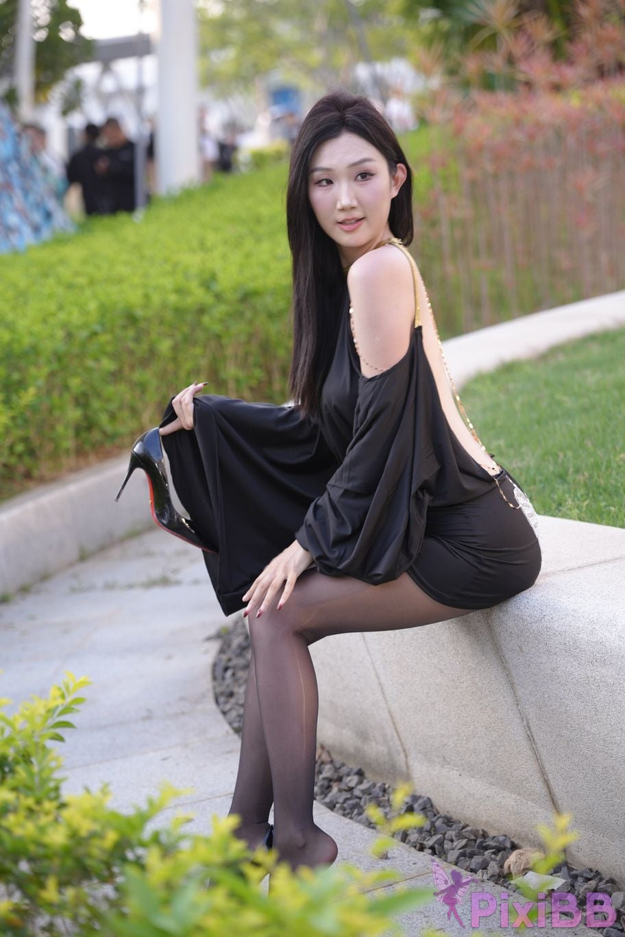 Featured Street Photography Works No.5943 The charming and captivating Little Tingting PixiBB.COM 052