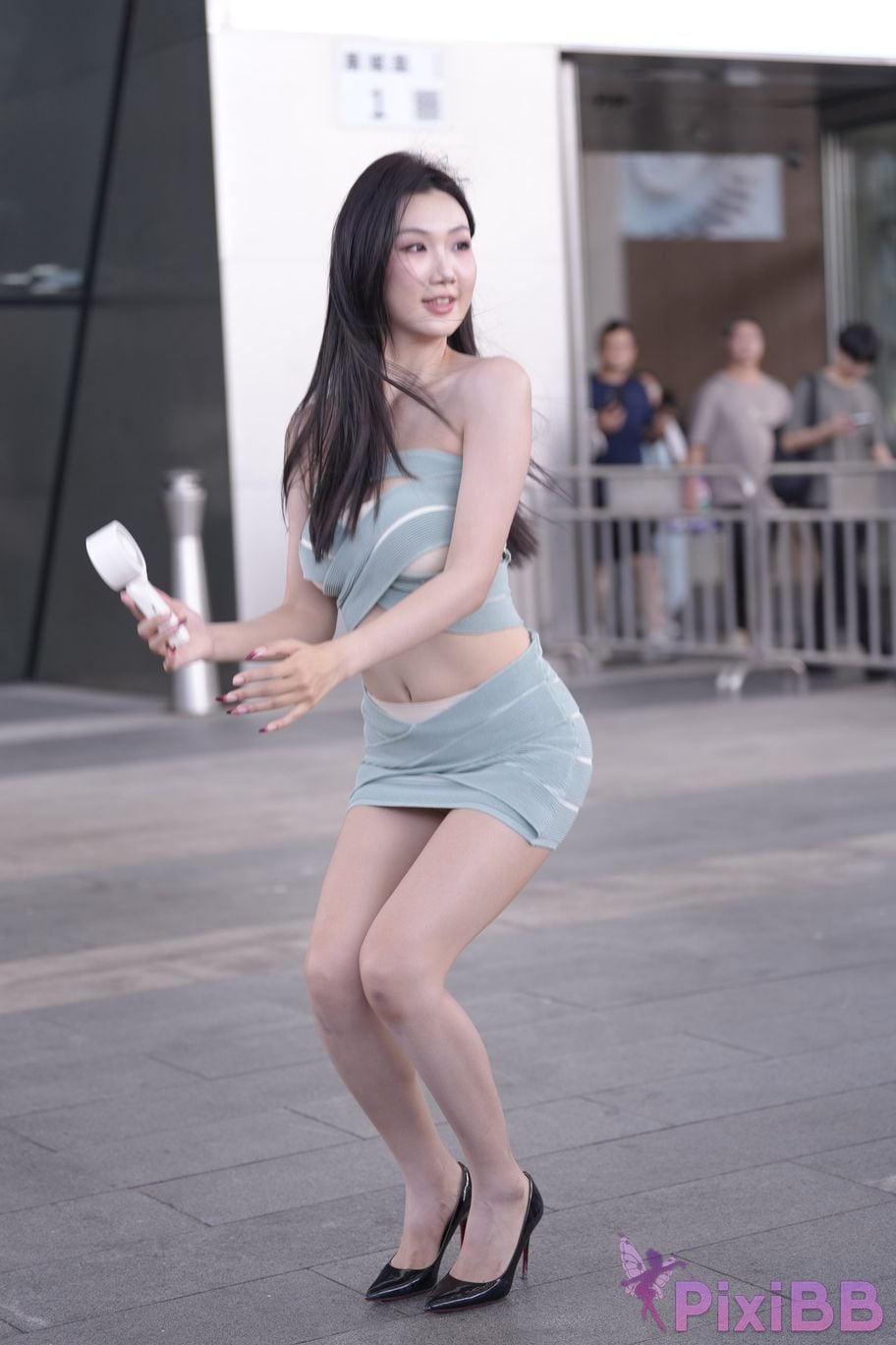 Featured Street Photography Works No.5943 The charming and captivating Little Tingting PixiBB.COM 094