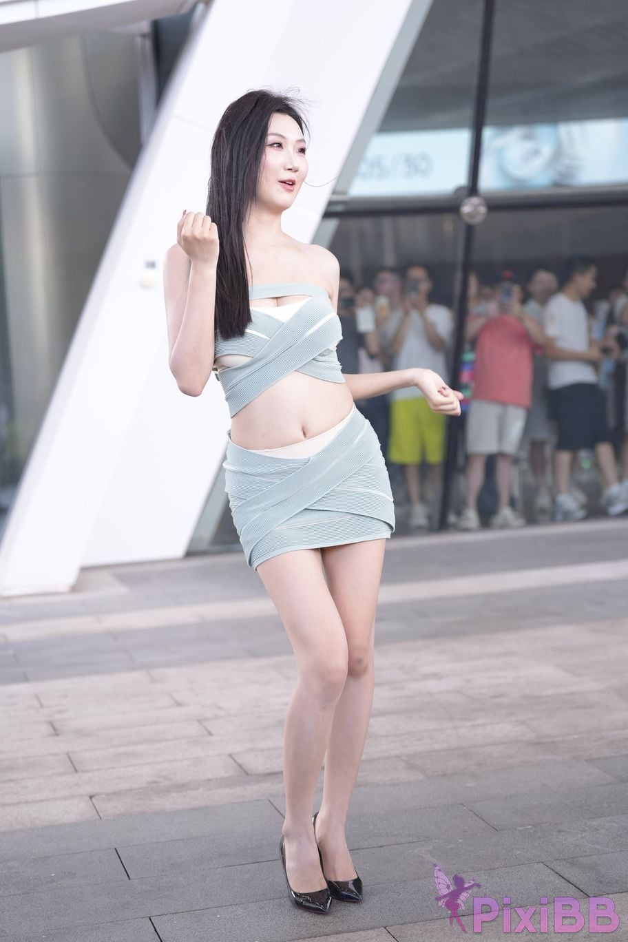 Featured Street Photography Works No.5943 The charming and captivating Little Tingting PixiBB.COM 305
