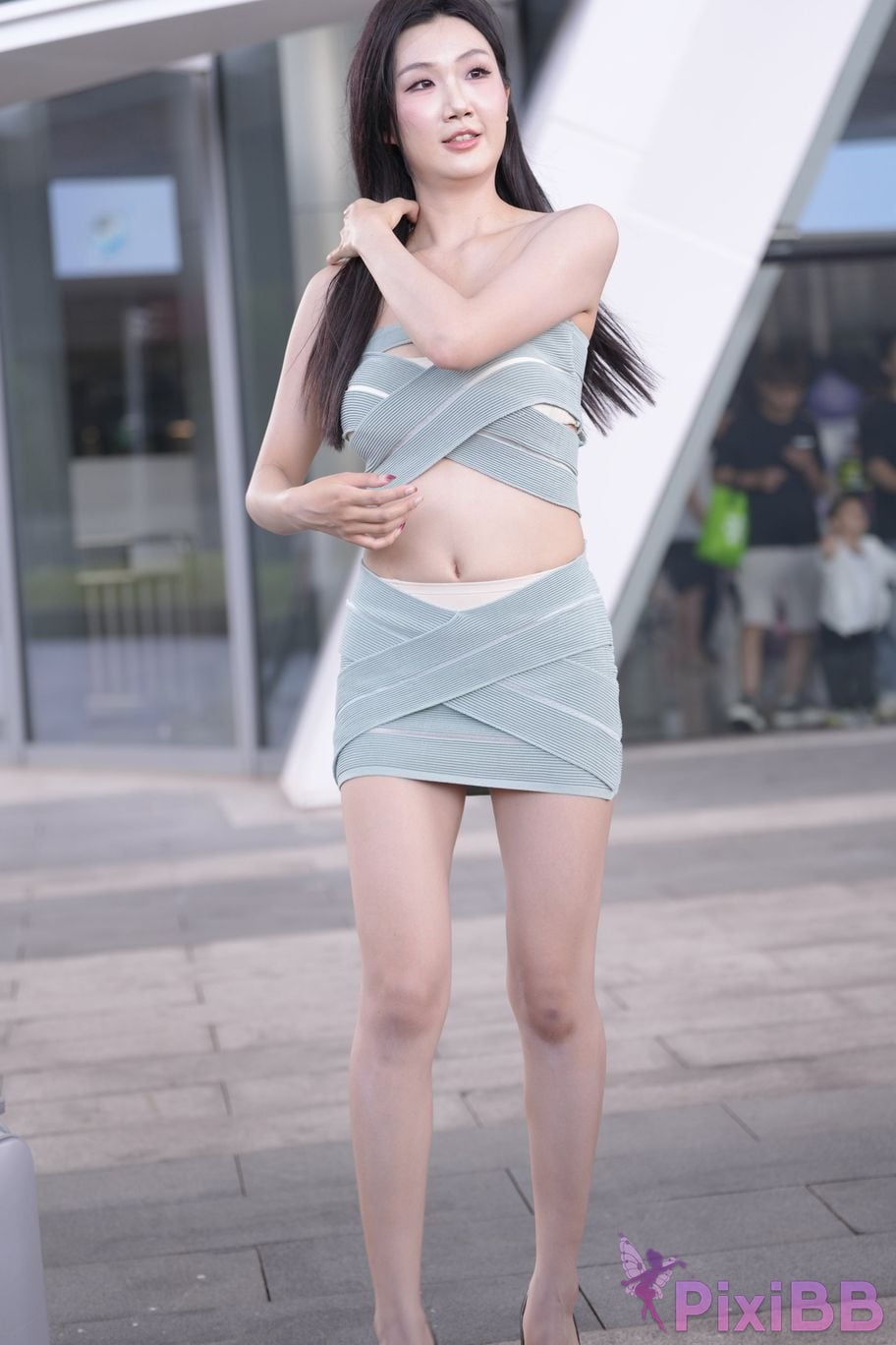 Featured Street Photography Works No.5943 The charming and captivating Little Tingting PixiBB.COM 308