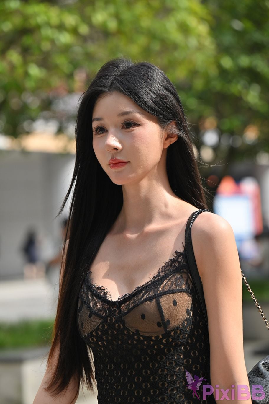 Featured Street Photography Works No.5948 Low cut super short bodycon dress Master Cat PixiBB.COM 073