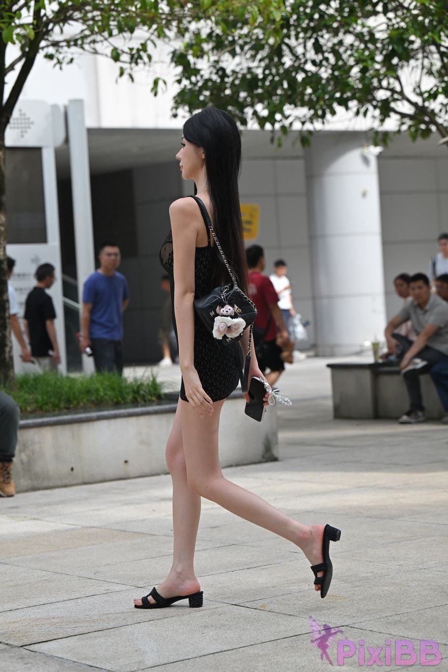 Featured Street Photography Works No.5948 Low cut super short bodycon dress Master Cat PixiBB.COM 127