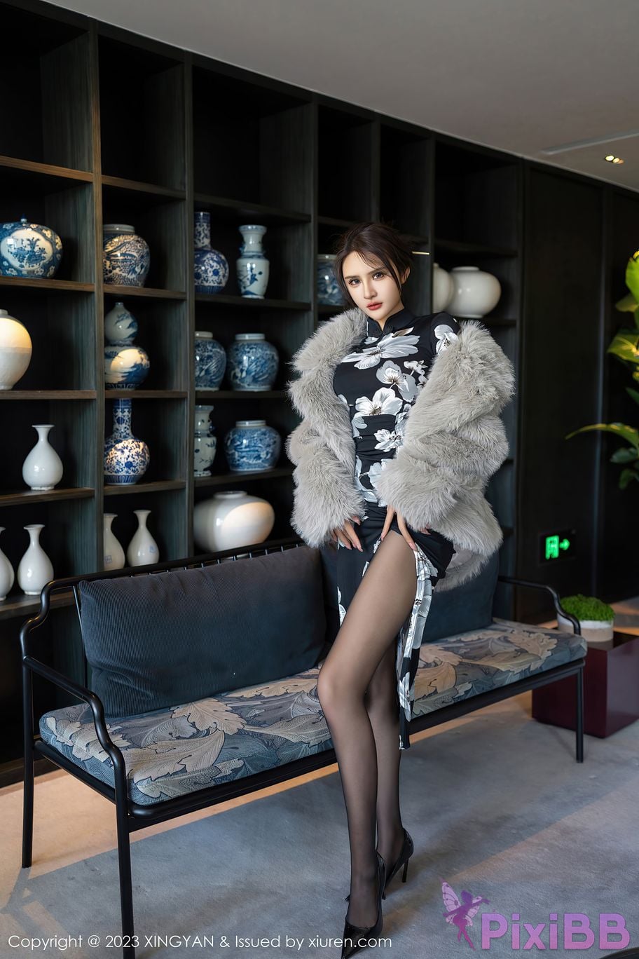 XingYan Vol.221 Emily PixiBB.COM 010