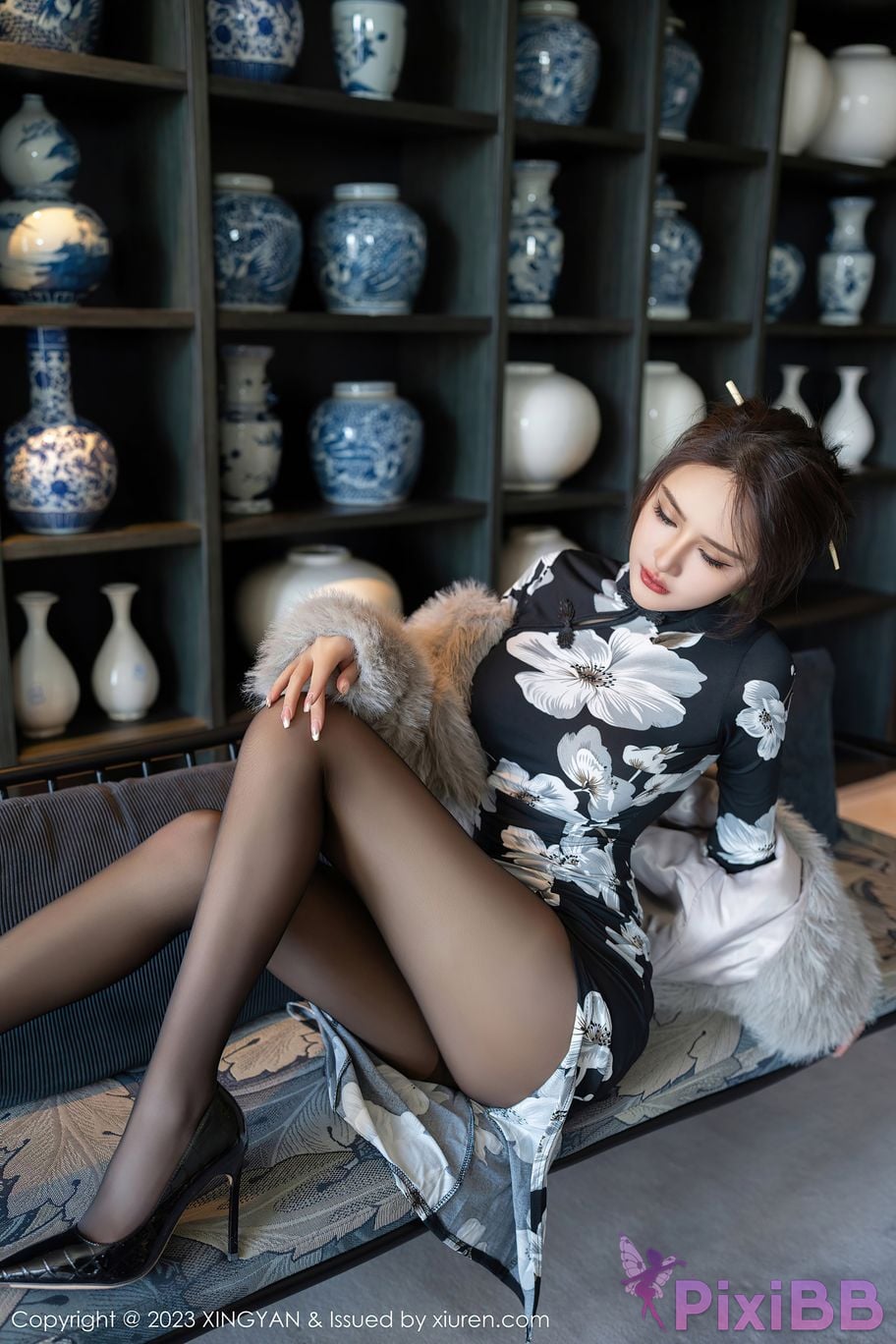 XingYan Vol.221 Emily PixiBB.COM 016